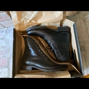 Frye Veronica Combat boot in black - never worn